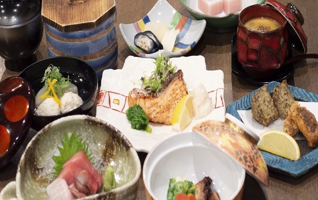 Cuisine at Yunoyama Aqua Ignis
