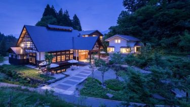 Satoyama Jutaro, an inn coexisting with an old house in the nature-rich satoyama of Echigo Yuzawa