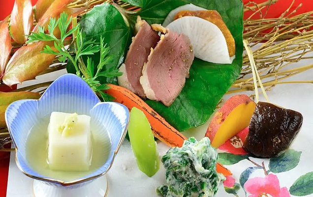 Cuisine at the Fuka-Hori Residence
