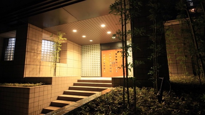 Hakone Besso Imayoi is an adult's retreat that promises quality time spent with your loved ones.