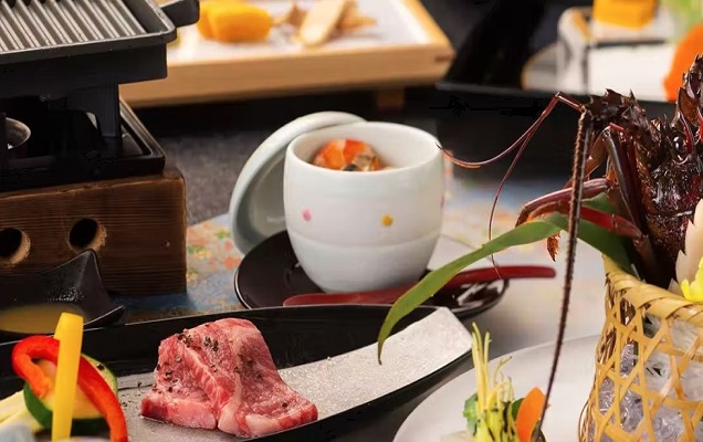 Cuisine of Shimoda Central Hotel, a villa in the satoyama
